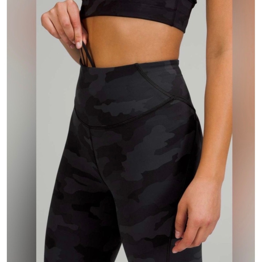 Lululemon Base Pace High-Rise Crop 23 Camo Heritage 365 Deep Coal Multi 20 NWOT - Picture 5 of 7